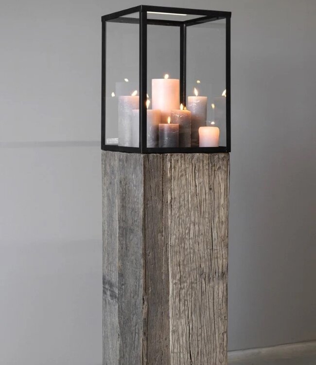 Be-Uniq Set Glazen Display Op Houten Zuil | 3 Maten