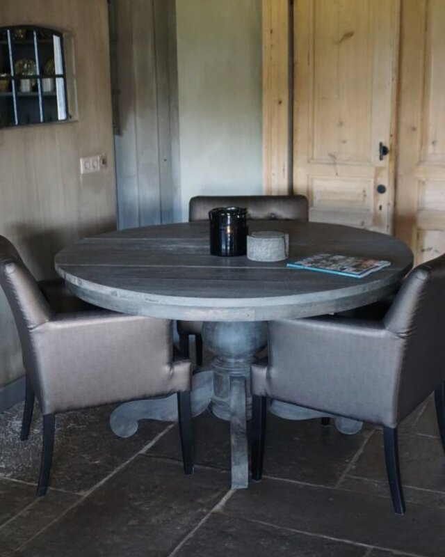 Rene Houtman Eetkamertafel Rond Hout 140 x H79 cm Grey