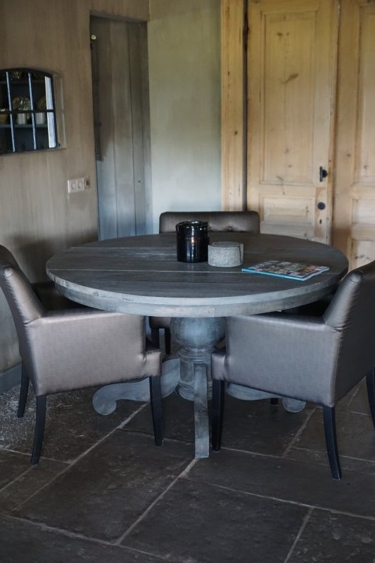 Rene Houtman Eetkamertafel Rond Hout 140 x H79 cm Grey