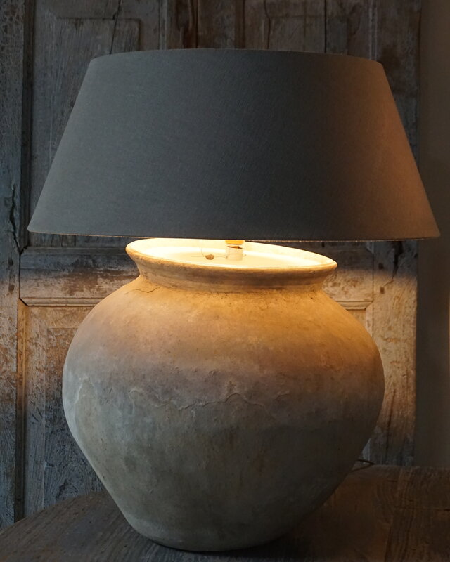 Aura Peeperkorn Waterpot Stenen Lamp | Small | H38 x D40 cm