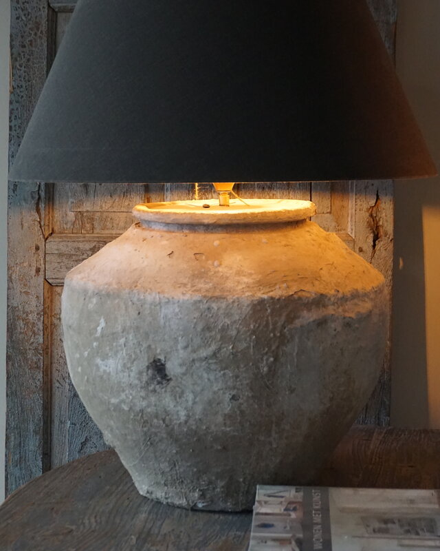 Aura Peeperkorn Waterpot Stenen Lamp | Medium | H42 x D45 cm | Nr 2
