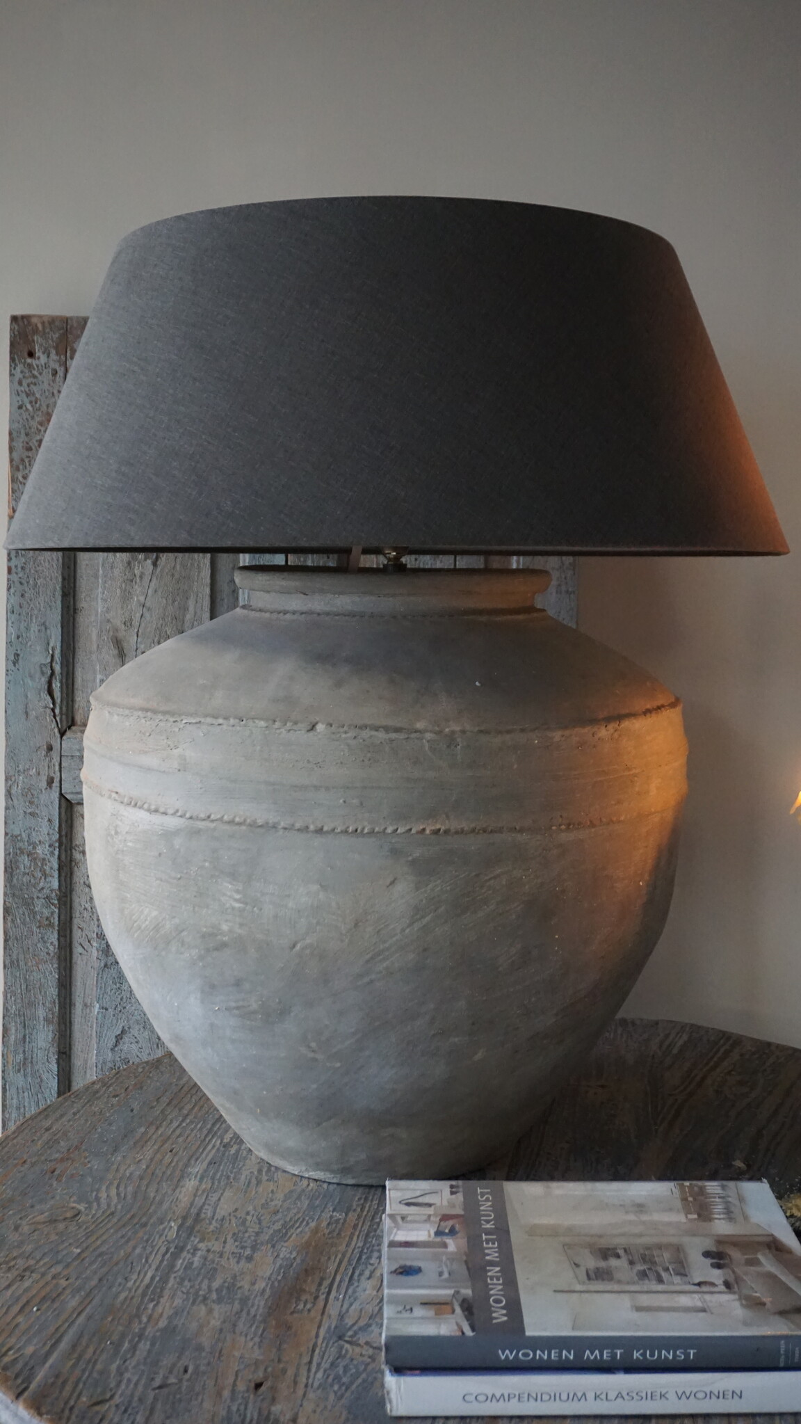 Aura Peeperkorn Waterpot Stenen Lamp | Large | H55 x D55 cm