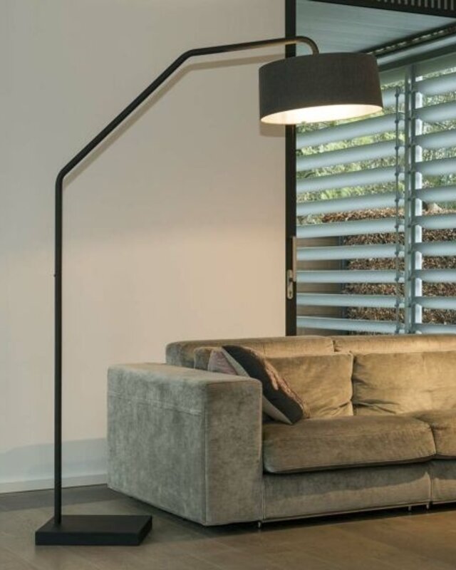 Frezoli Huges Vloerlamp | Mat Zwart | H200,7 cm