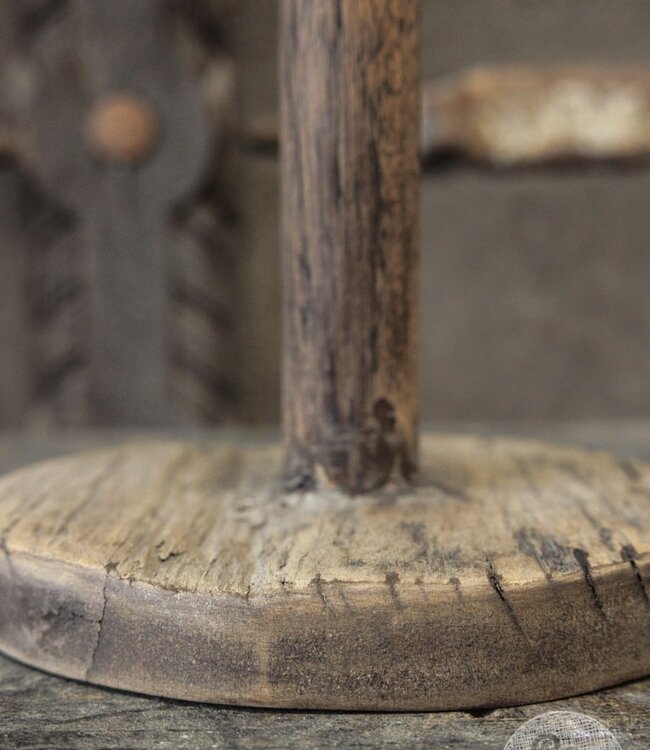 Be-Uniq Keukenrolhouder Thijs |Oud Hout | H29 x D14 cm