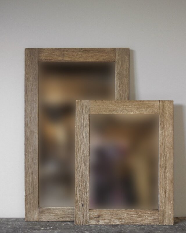 Be-Uniq Spiegel | Rustiek Oud Hout | In 2 Maten Verkrijgbaar