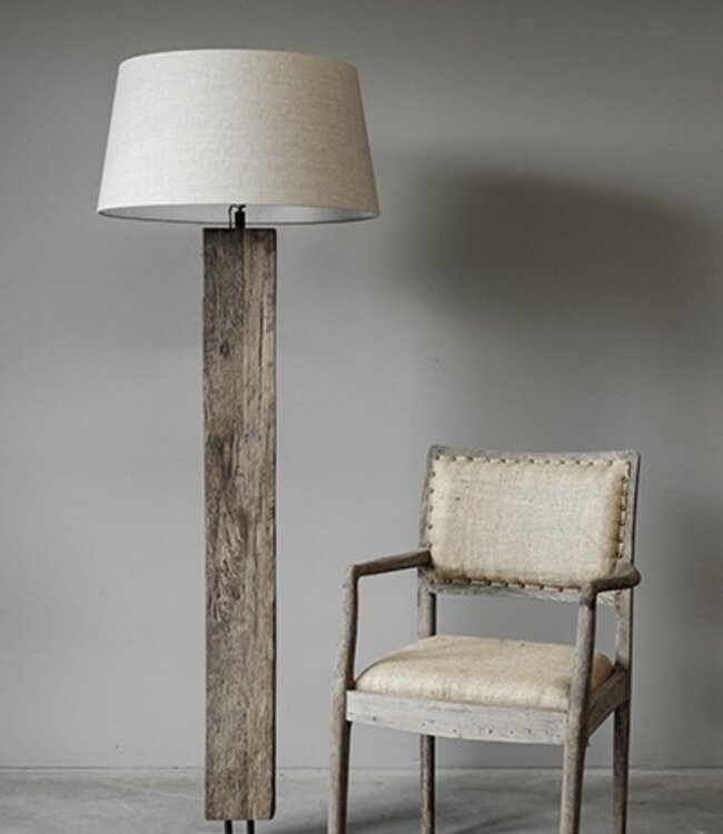 Be-Uniq Rustiek Houten Vloerlamp Delhi | H137 x B15 x D10 cm