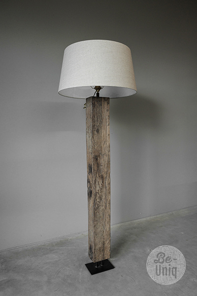 Be-Uniq Rustiek Houten Vloerlamp Delhi | H137 x B15 x D10 cm