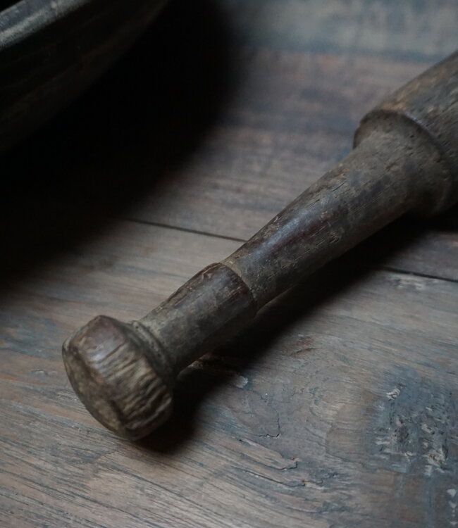 Rene Houtman Decoratieve Houten Vijzel | L34 cm