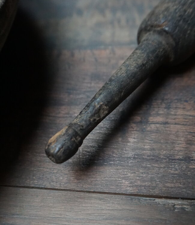 Rene Houtman Decoratieve Houten Vijzel | L28 cm