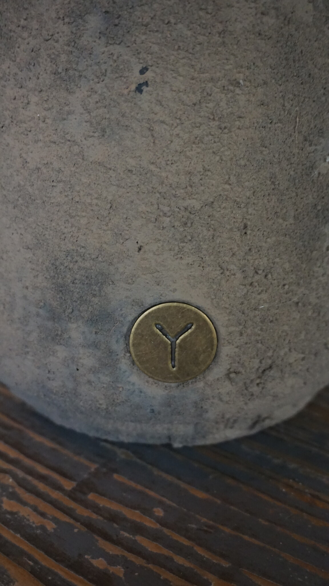 Brynxz Stenen Vaas | Rustiek | H39 x D20 cm