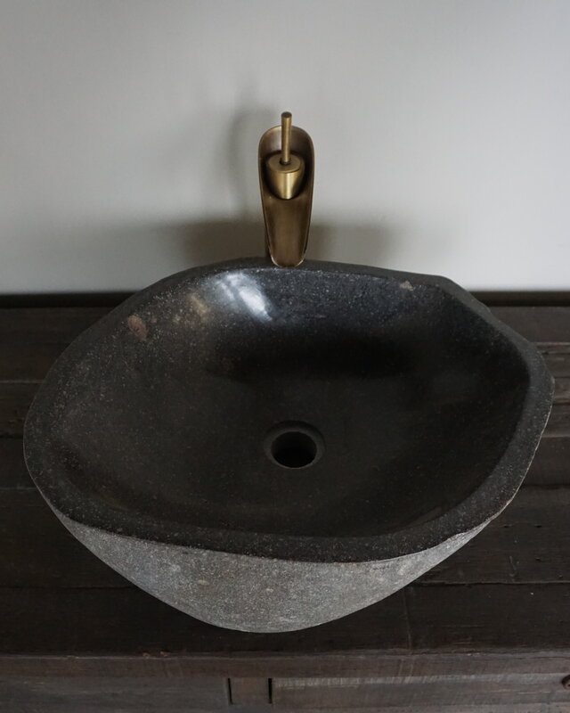 Rene Houtman Grote Stenen Waskom + Spoelgat | H14,5 x B47,5 x D40 cm