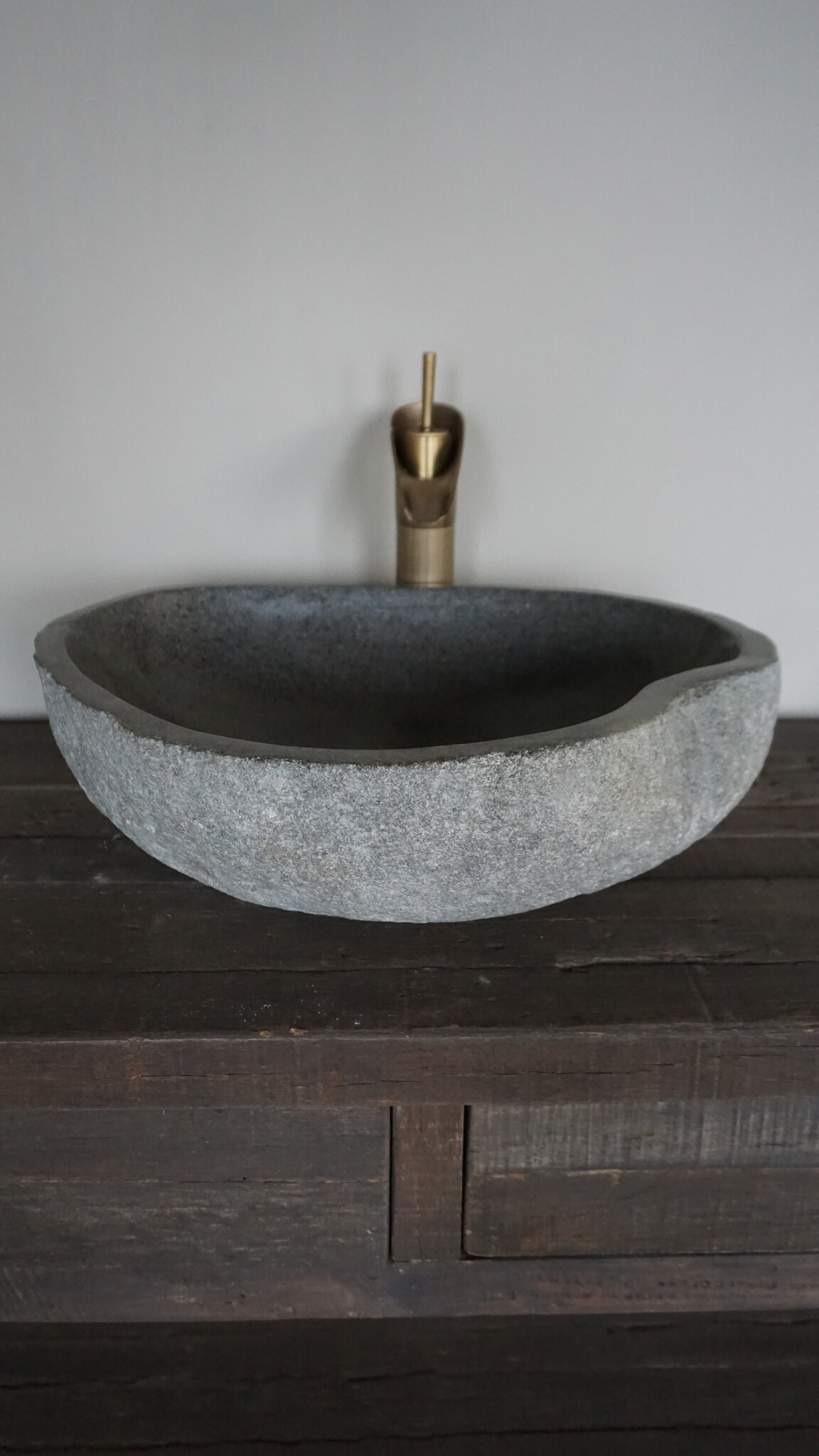 Rene Houtman Grote Stenen Waskom + Spoelgat | H15 x B49 x D42 cm