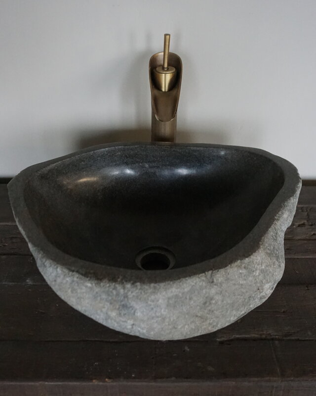 Rene Houtman Grote Stenen Waskom + Spoelgat | H14,5 x B45 x D37 cm