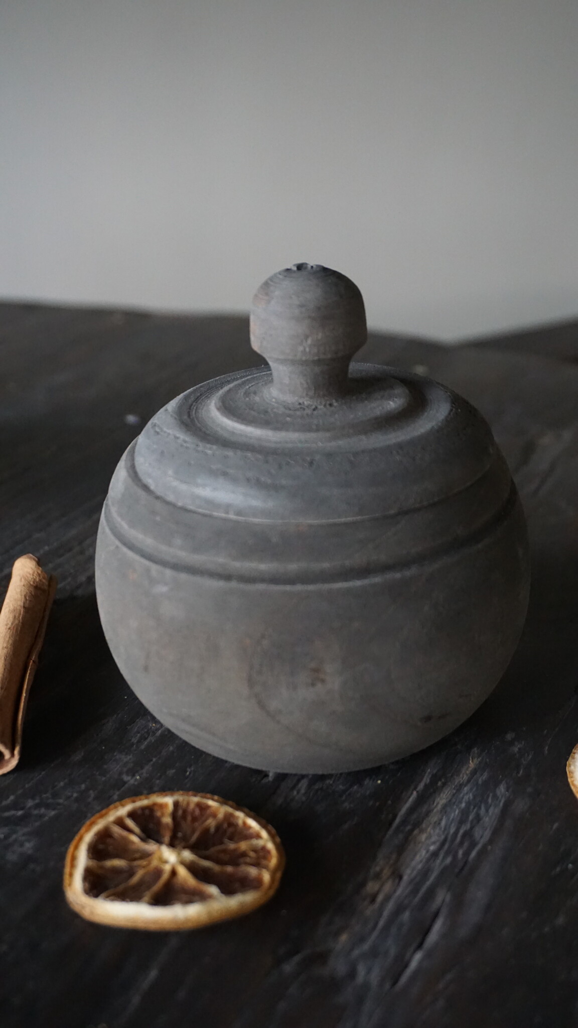 Aura Peeperkorn Pot Met Deksel | Grey | 3 Maten