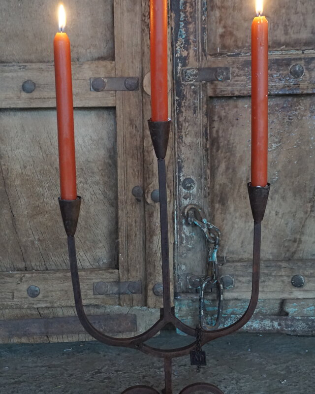 Aura Peeperkorn Kandelaar/Kaarshouder Marrakech 3-Arms | H45xB25 cm