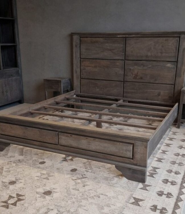 Luksa Home Collection Bed Brit | Antique Grey | 4 Maten Verkrijgbaar!