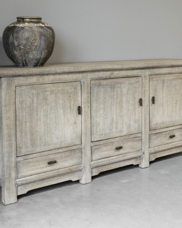 Be-Uniq Dressoir | Verweerd | China | H90 x B200 x D45 cm