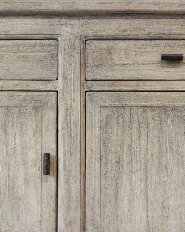 Be-Uniq Dressoir | Verweerd | Nr 2 | China | H90 x B200 x D45 cm
