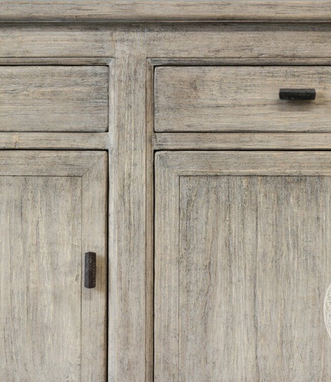 Be-Uniq Dressoir | Verweerd | Nr 2 | China | H90 x B200 x D45 cm