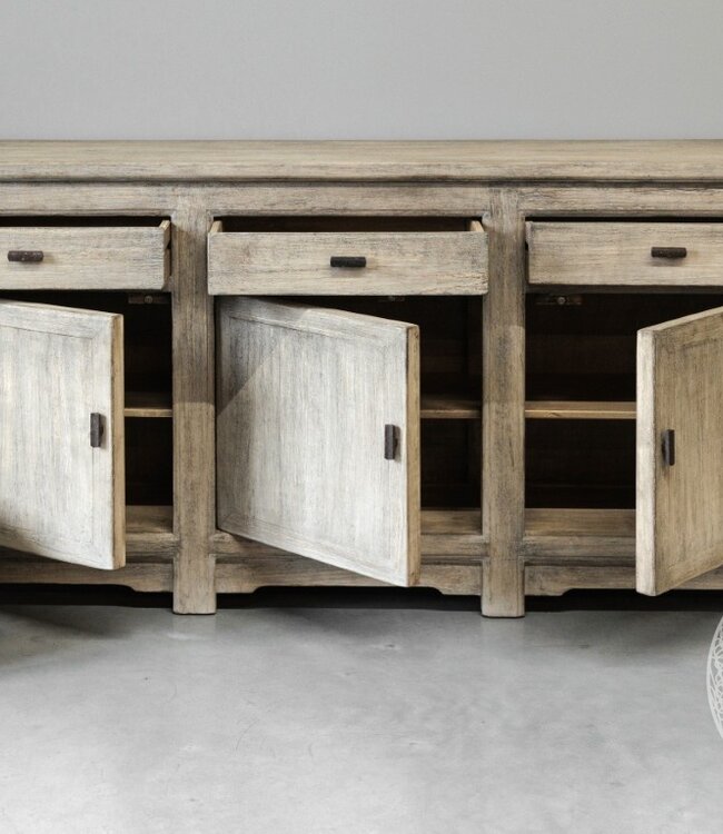 Be-Uniq Dressoir | Verweerd | Nr 2 | China | H90 x B200 x D45 cm