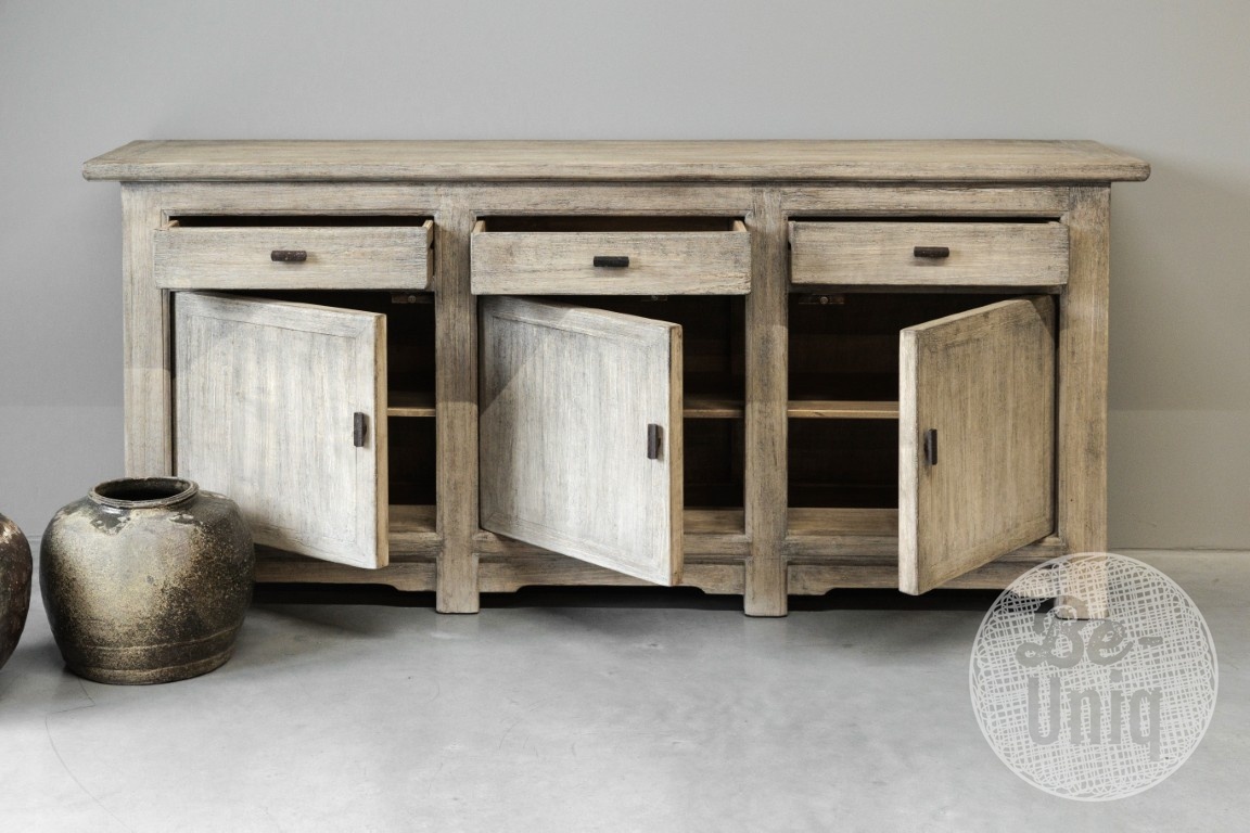Be-Uniq Dressoir | Verweerd | Nr 2 | China | H90 x B200 x D45 cm