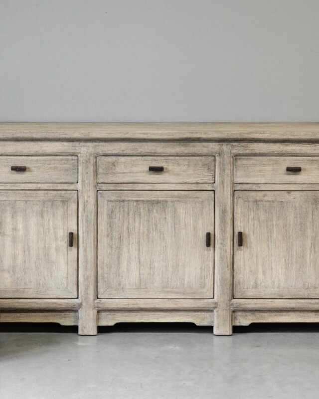 Be-Uniq Dressoir | Verweerd | Nr 2 | China | H90 x B200 x D45 cm