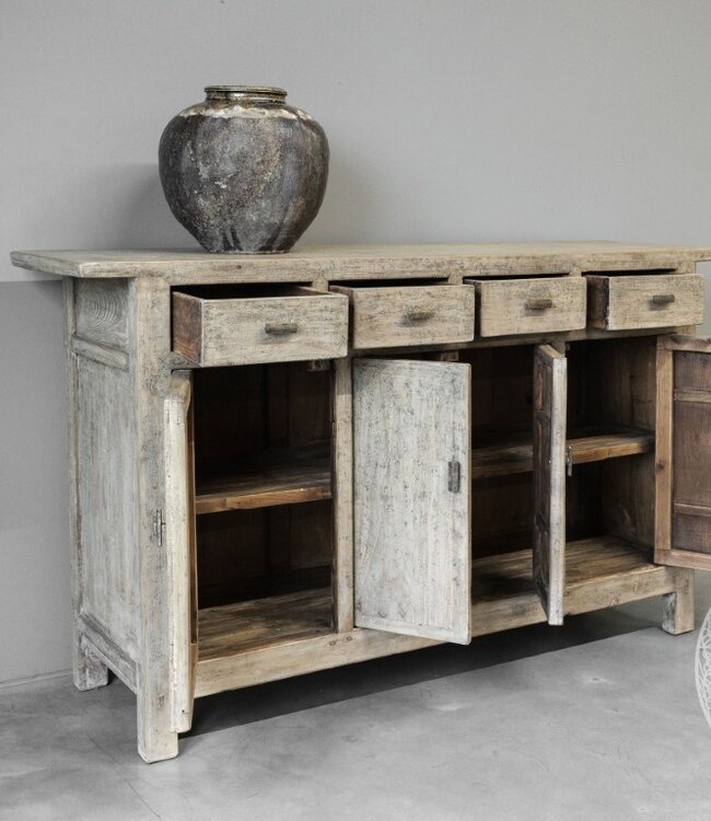 Be-Uniq Dressoir | Verweerd | China | H101 x B168 x D45 cm