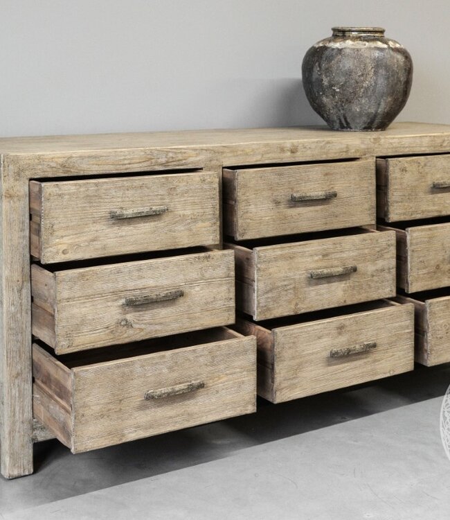 Be-Uniq Dressoir | 9 Lades | China | H85 x B176 x D45 cm