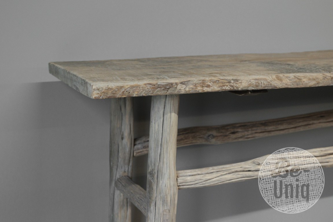 Be-Uniq Oude Sidetable | China | H84 x B169 x D40 cm
