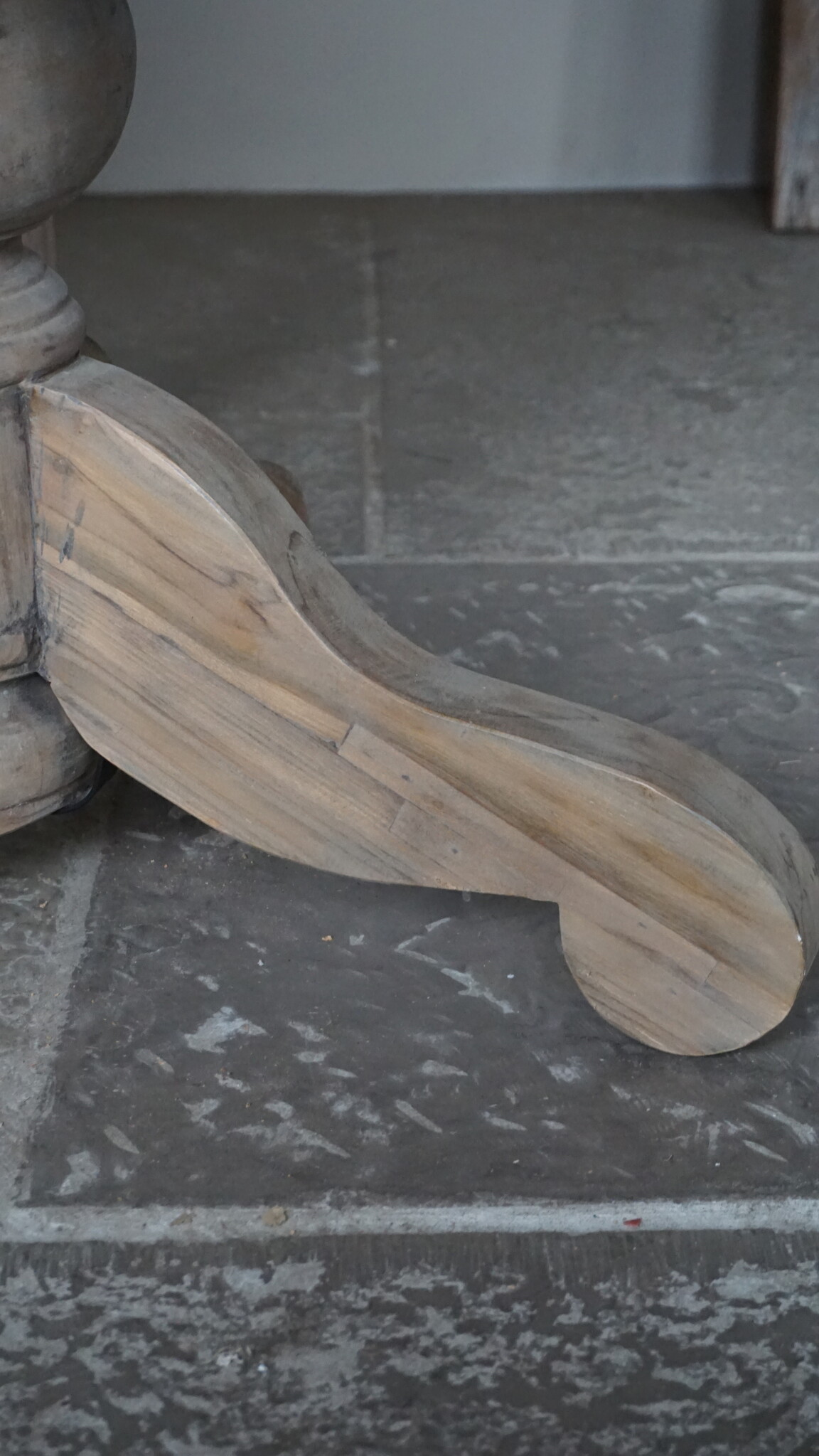 Rene Houtman Eetkamertafel Nora | Rond | Bruin | Ø130 cm x H79 cm