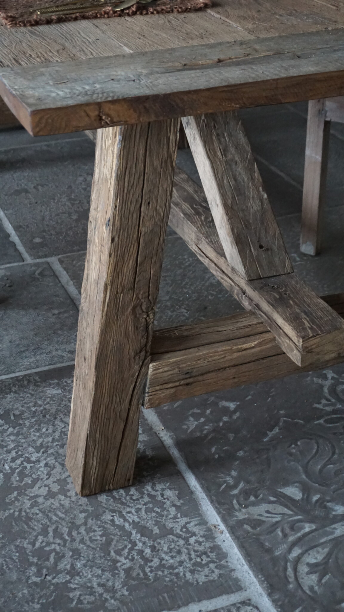 Rene Houtman Eetkamertafel Twan | Oud Eikenhout | B220 x D100 cm
