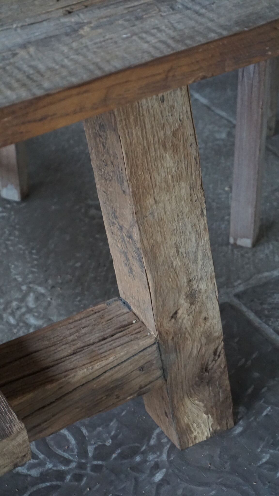 Rene Houtman Eetkamertafel Twan | Oud Eikenhout | B220 x D100 cm