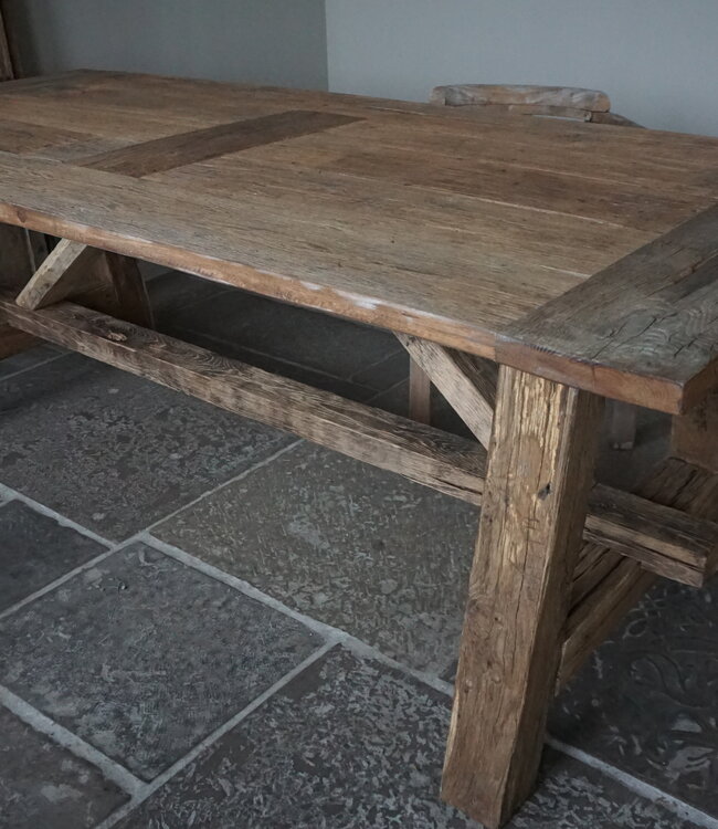 Rene Houtman Eetkamertafel Twan | Oud Eikenhout | B220 x D100 cm