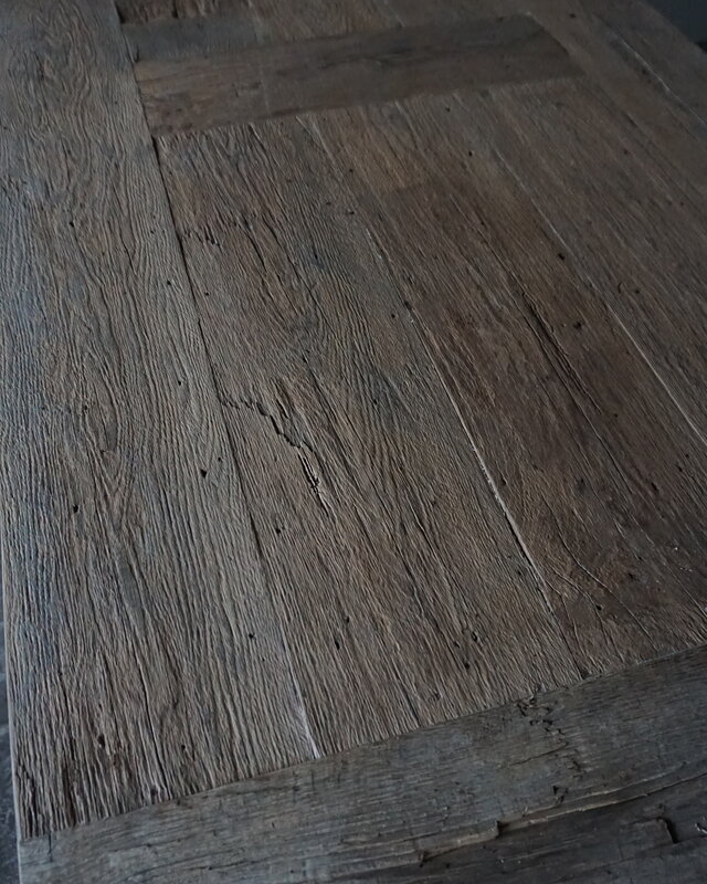 Rene Houtman Eetkamertafel Twan | Oud Eikenhout | B220 x D100 cm