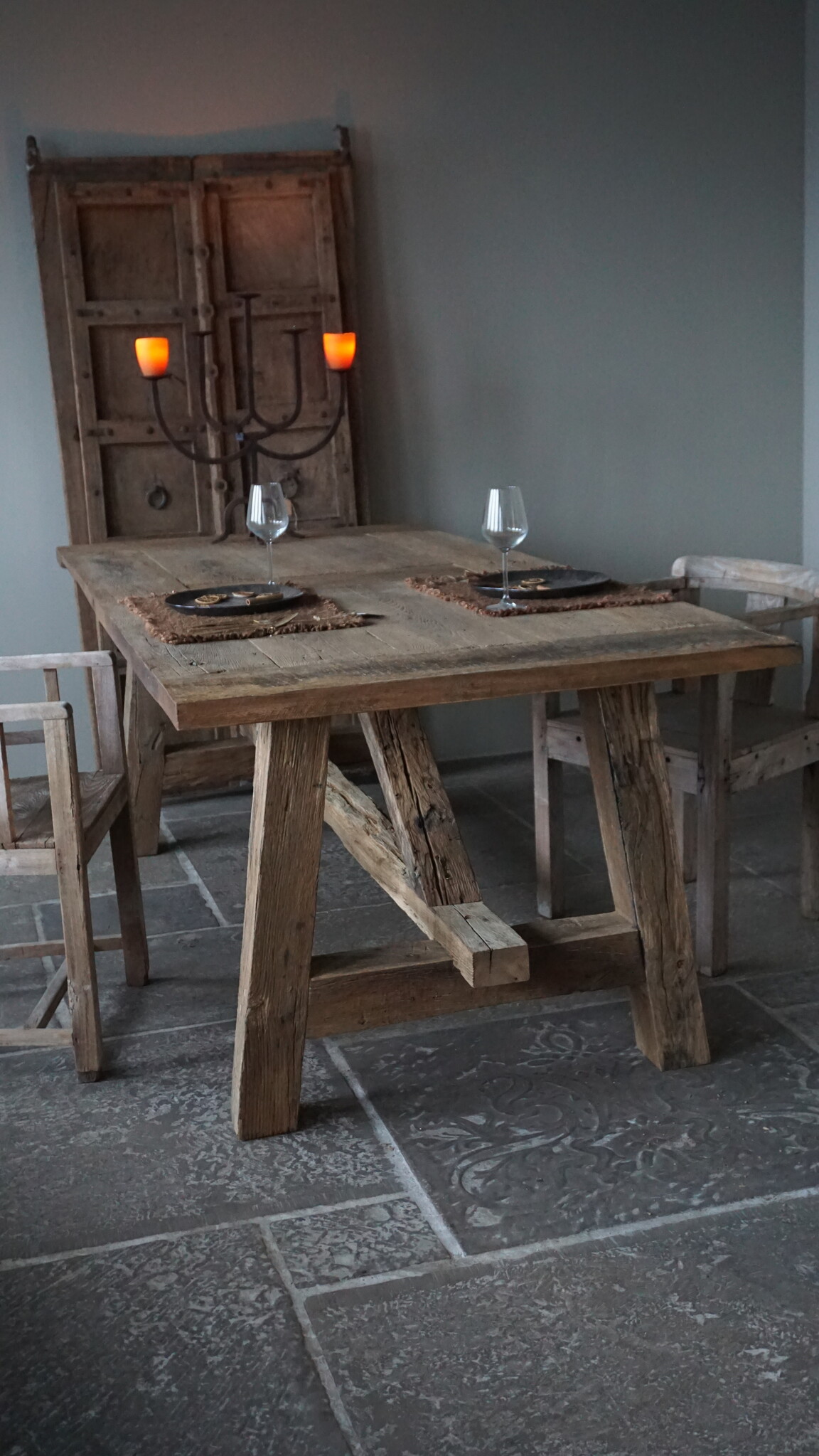 Rene Houtman Eetkamertafel Teun | Oud Eikenhout | B220 x D100 cm