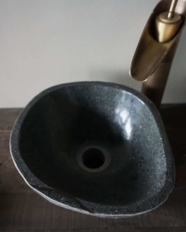 Rene Houtman Kleine Stenen Waskom + Spoelgat | H13 x B26 x D25 cm