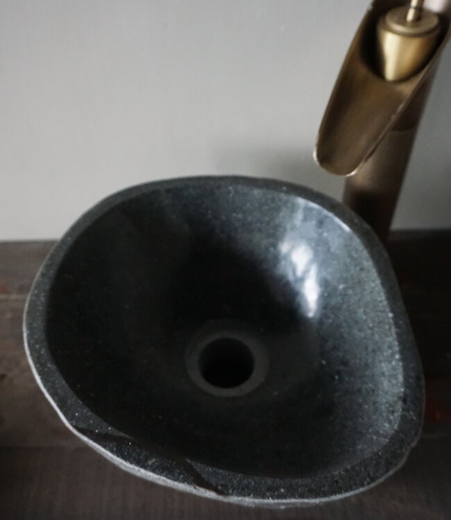 Rene Houtman Kleine Stenen Waskom + Spoelgat | H13 x B26 x D25 cm