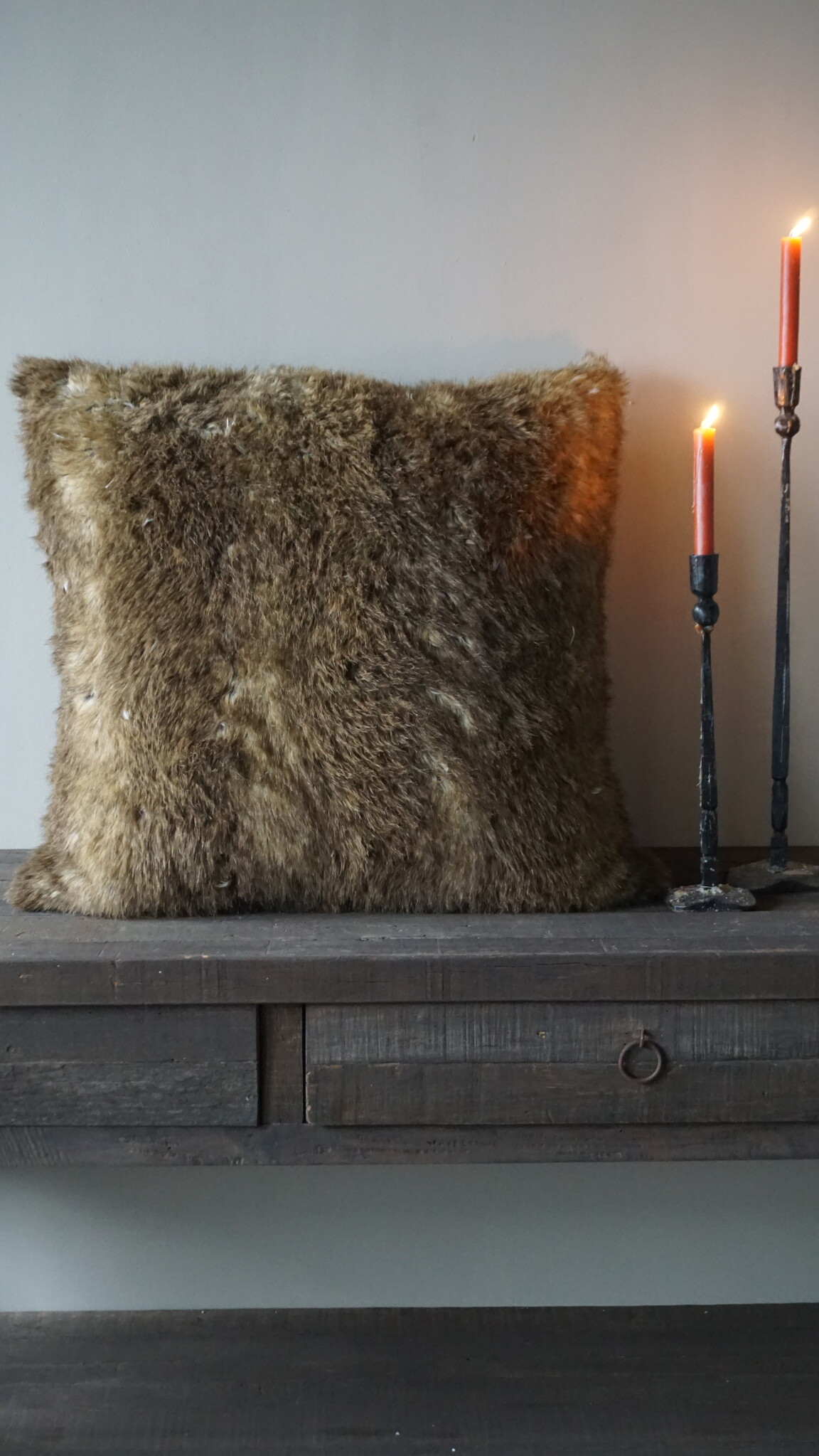 Rene Houtman Kussen Lamsvacht Kort | H60 x B60 cm