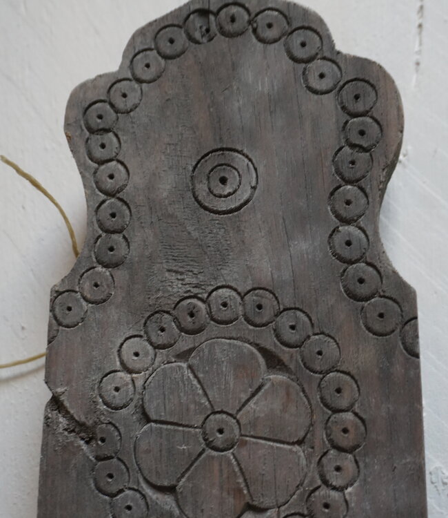 Be-Uniq Wandconsole/Kaarshouder E | Ornament | H30 x B12 cm