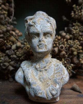 PTMD Borstbeeld Vrouw | H17 x B10 cm