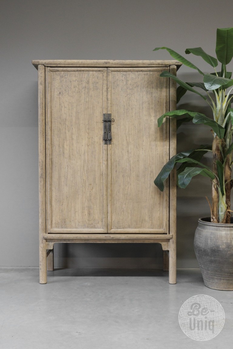 Be-Uniq Oude 2-Deurs Kast | China | H198xB132xD52 cm