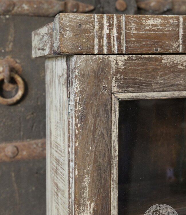 Be-Uniq Oud Vitrinekastje | India | H58 x B43 x D18 cm