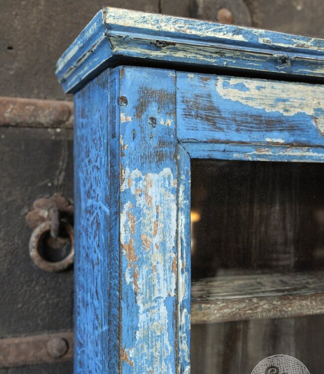 Be-Uniq Oud Vitrinekastje | India | H65 x B38 x D18 cm