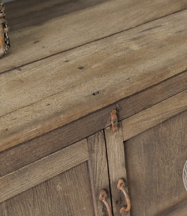 Be-Uniq Oude Werktafel | Rustiek Verweerd | H90xB148xD68 cm