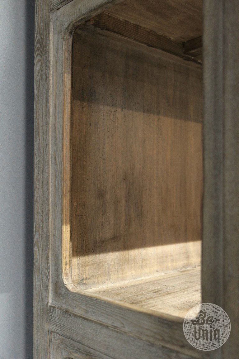 Be-Uniq Oud Boekenrek | China | H220 x B130 x D40 cm