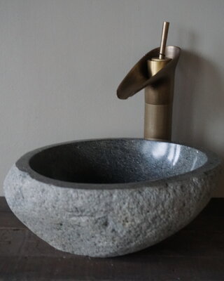 Rene Houtman Kleine Stenen Waskom + Spoelgat | H13 x B30 x D25 cm