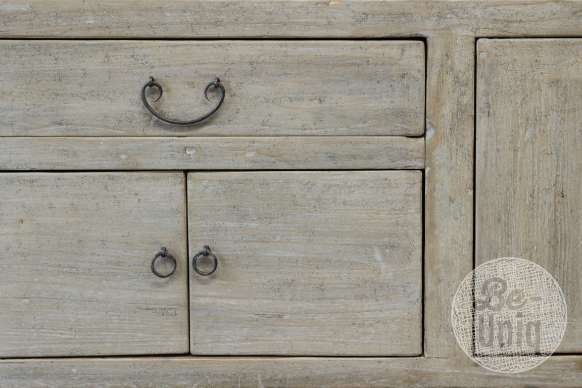 Be-Uniq TV-Dressoir | China | H56 x B208 x D45 cm