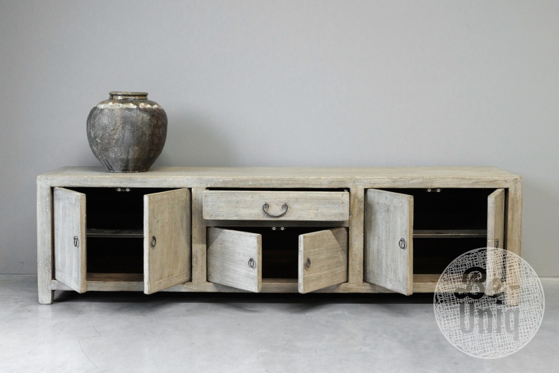 Be-Uniq TV-Dressoir | China | H56 x B208 x D45 cm