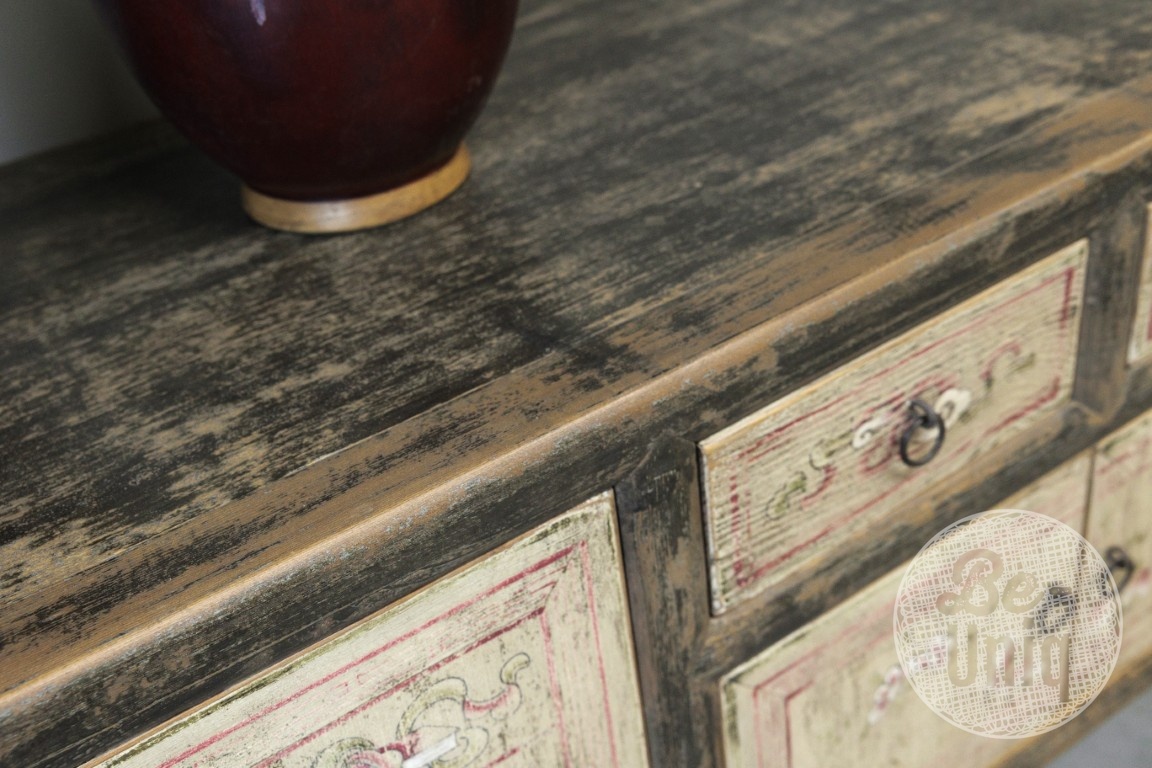 Be-Uniq Dressoir | Beschilderd | China | H50 x B170 x D45 cm