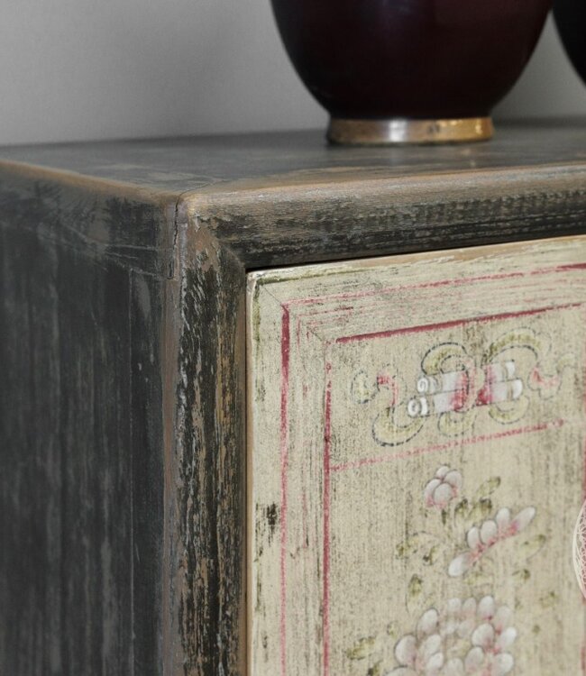 Be-Uniq Dressoir | Beschilderd | China | H50 x B170 x D45 cm